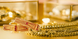 স্বর্ণের দামে নতুন রেকর্ড, ভরিতে বেড়েছে ৪ হাজার ১৯৯ টাকা