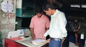 চকরিয়ায় ভ্রাম্যমাণ আদালতের অভিযান: জ্বালানি তেল বিক্রিতে জরিমানা, ইয়াবা সেবনে কারাদণ্ড