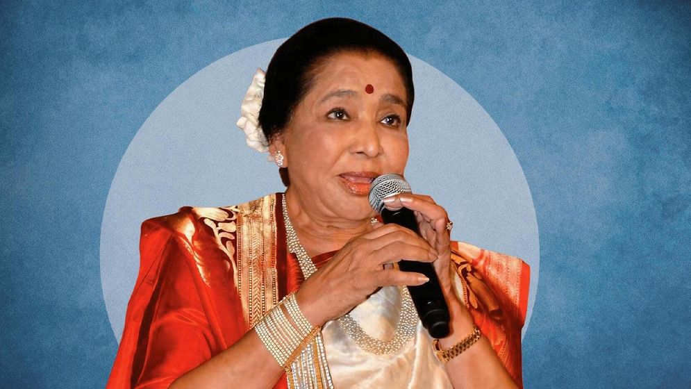 সংকটাপন্ন অবস্থায় হাসপাতালে ভর্তি আশা ভোসলে