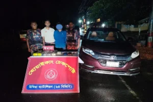 টেকনাফে এক লাখ ইয়াবাসহ প্রাইভেটকার চালক আটক