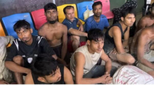 টেকনাফ উপকূলে মালয়েশিয়া পাচারকালে ১৬ নারী-পুরুষ উদ্ধার