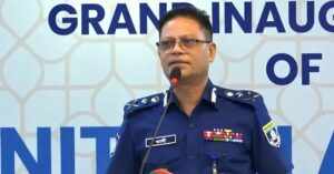সরকার অনুমতি দিলে ক্রসফায়ার করতেও পিছপা হবে না পুলিশ: আইজিপি